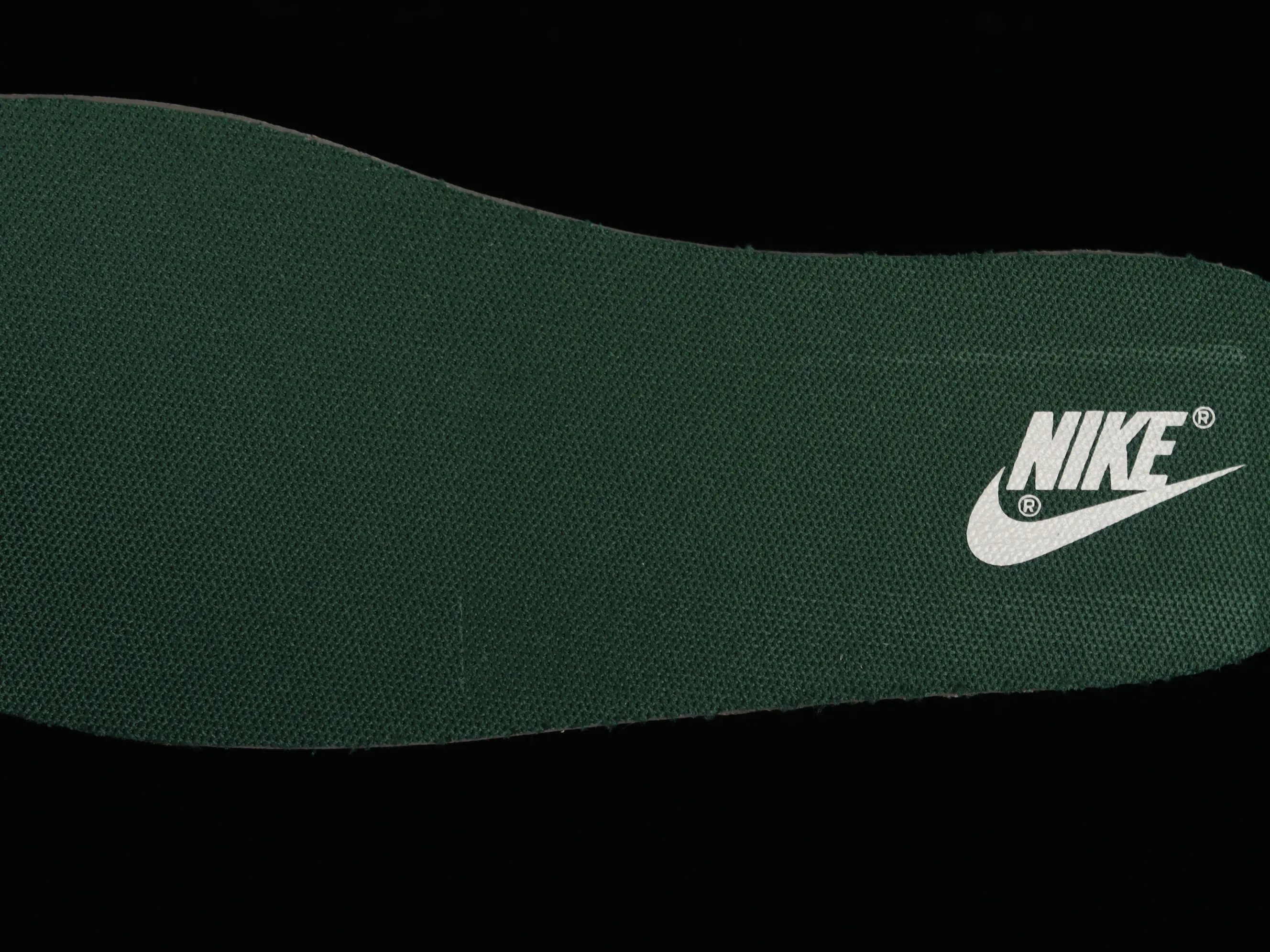 All categories Nk SB Dunk series Nk SB Dunk Low low-top sneakers Nk Dunk Low "Gorge Green" retro white and green SB low-top sports and leisure sneakers DD1503-300